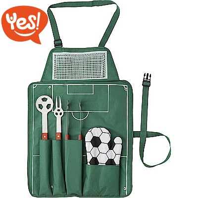 Set barbecue con grembiule campo di calcio